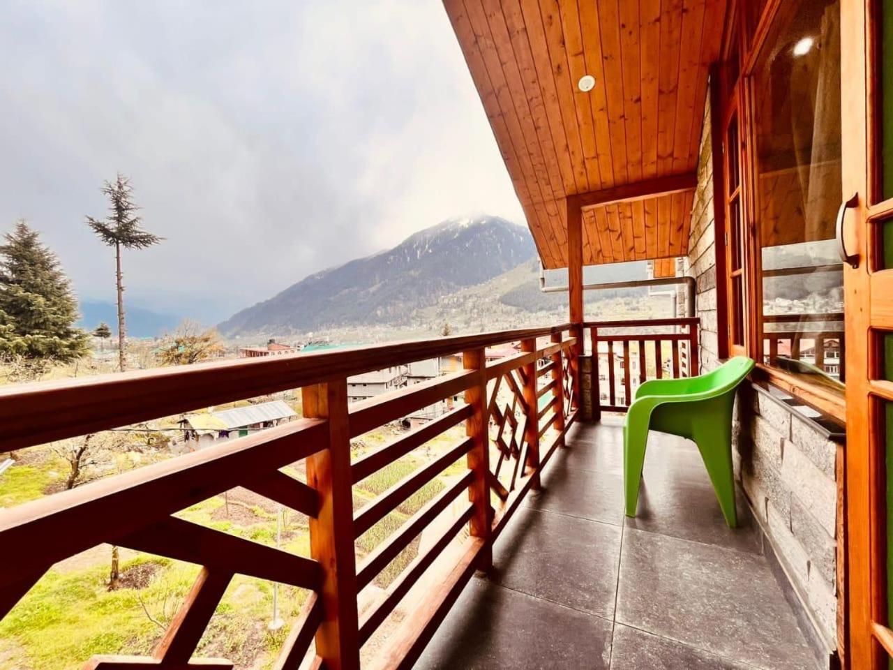 The Rohtang Chalet Hotel Manali  Exterior photo